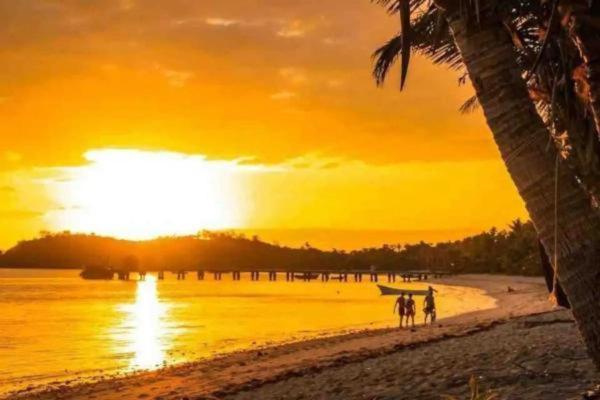 Mana Lagoon Backpackers Buitenkant foto