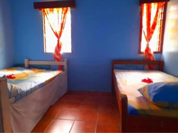 Mana Lagoon Backpackers Buitenkant foto