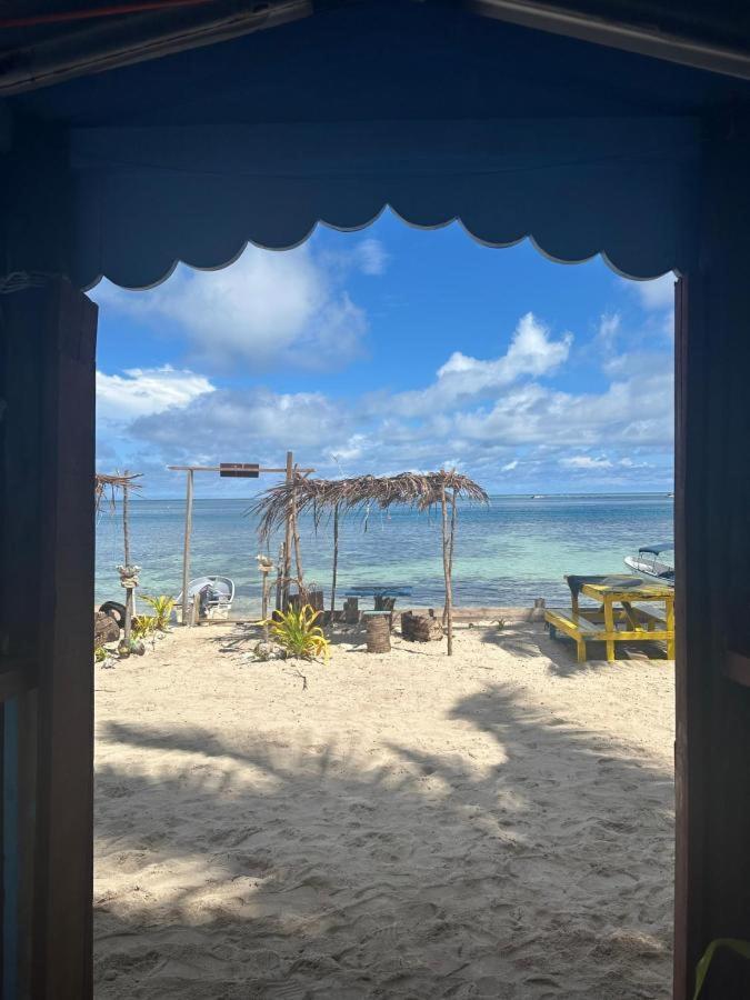 Mana Lagoon Backpackers Buitenkant foto